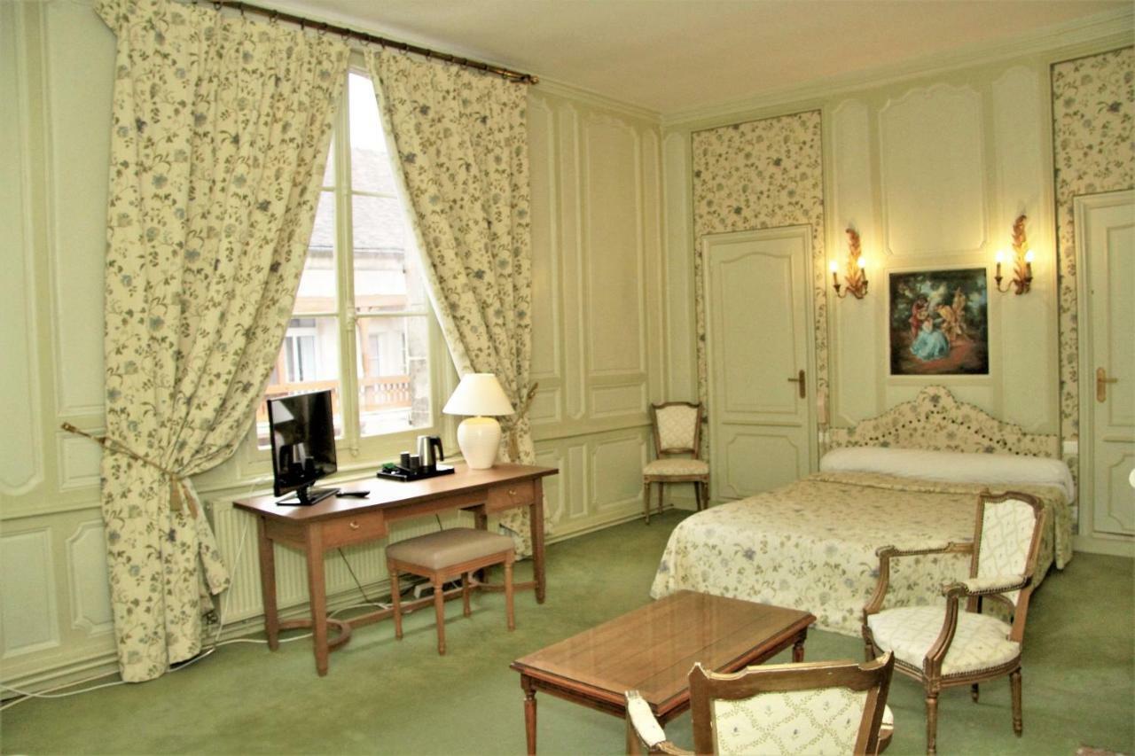 Hotel Le Regent Villers-Cotterêts Zewnętrze zdjęcie