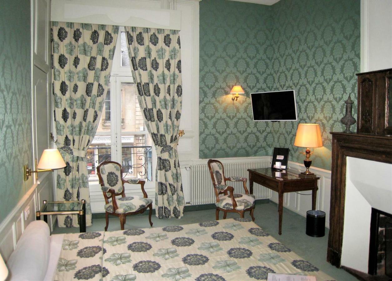 Hotel Le Regent Villers-Cotterêts Zewnętrze zdjęcie