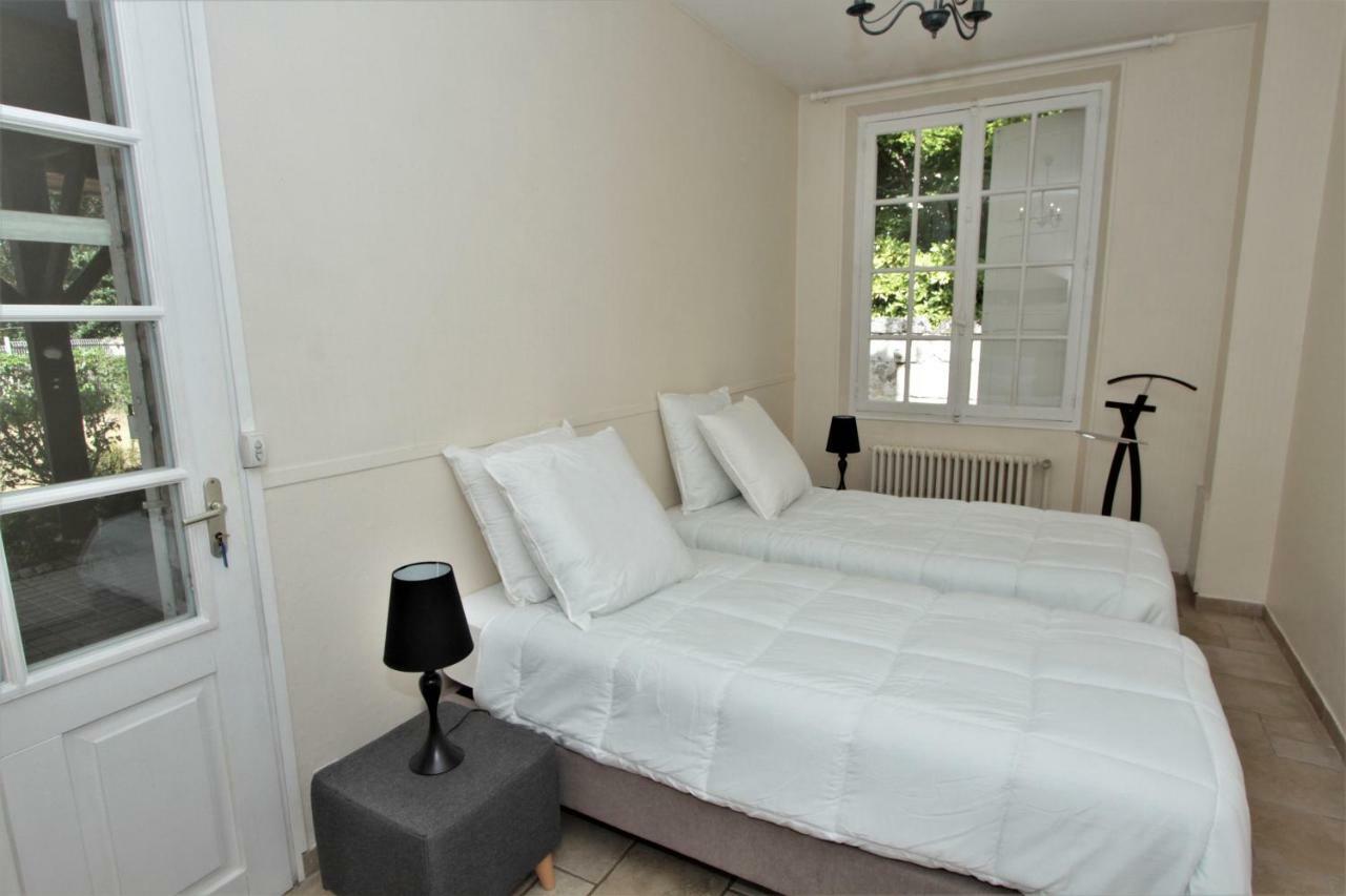 Hotel Le Regent Villers-Cotterêts Zewnętrze zdjęcie