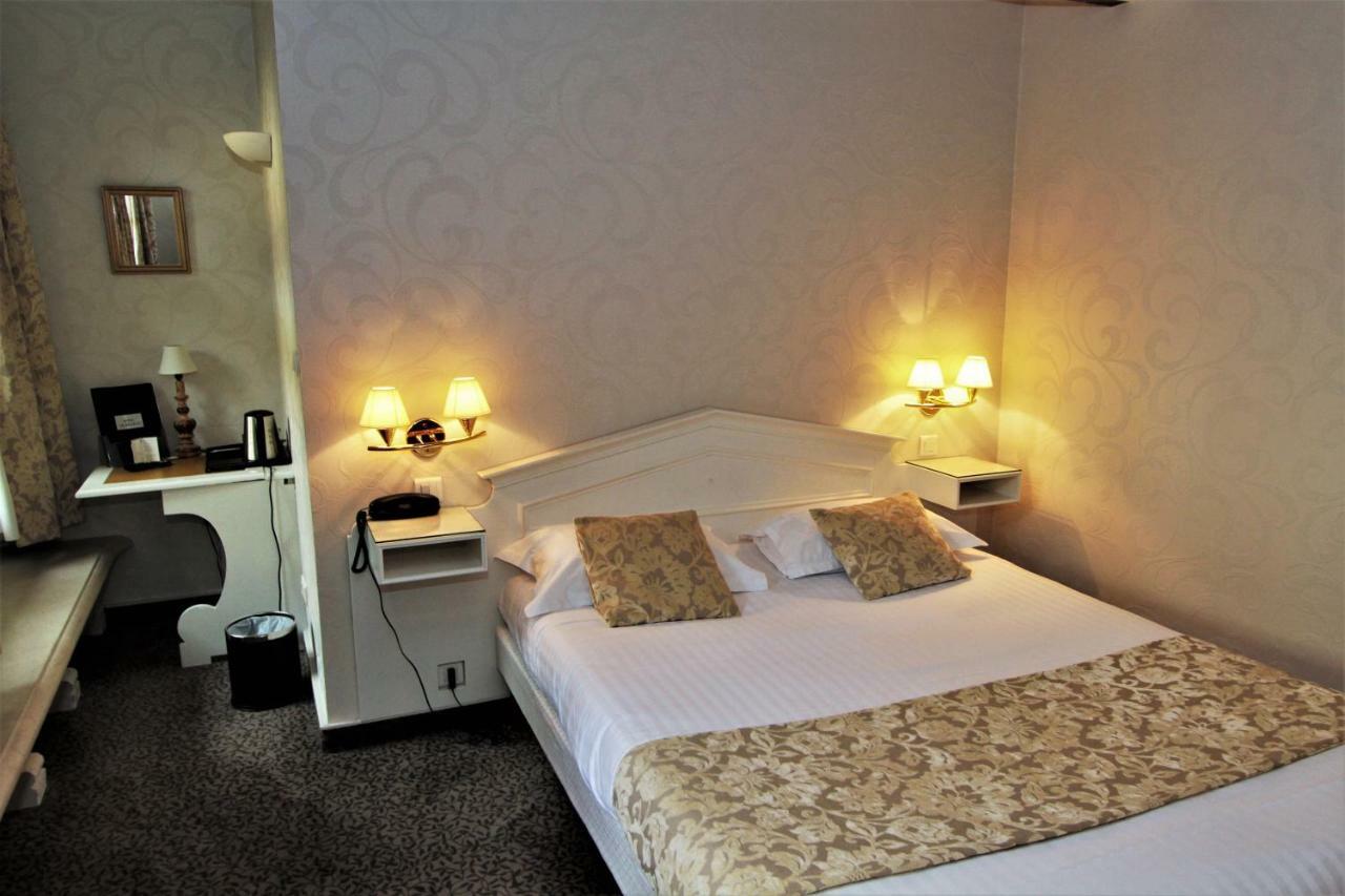 Hotel Le Regent Villers-Cotterêts Zewnętrze zdjęcie